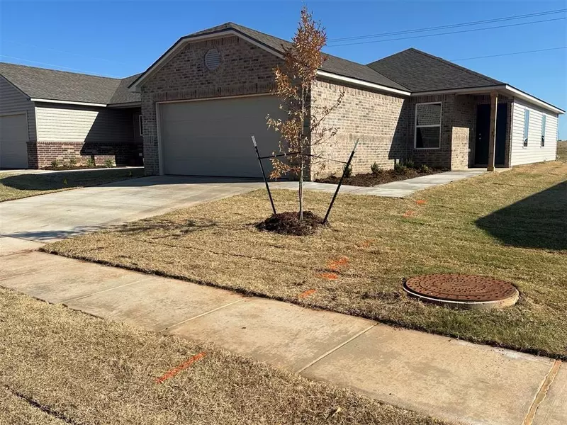 9424 NW 115th Street, Yukon, OK 73099