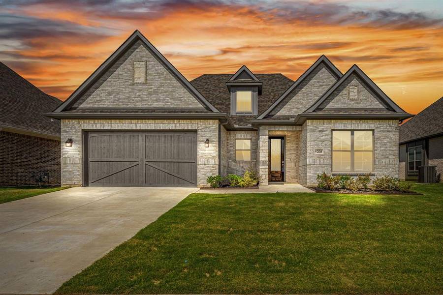 208 Park North Lane, Keller, TX 76248