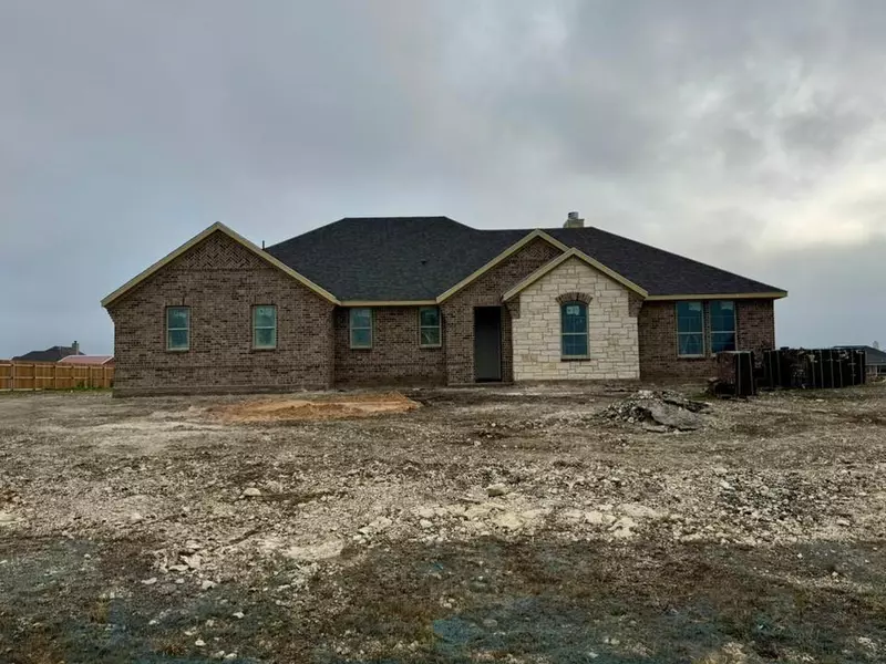 2 Louis Road, Tom Bean, TX 75489