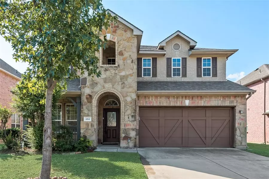 604 Port Royale Way, Euless, TX 76039