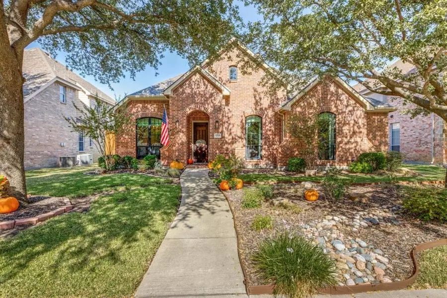 1294 Alamo Court, Frisco, TX 75033