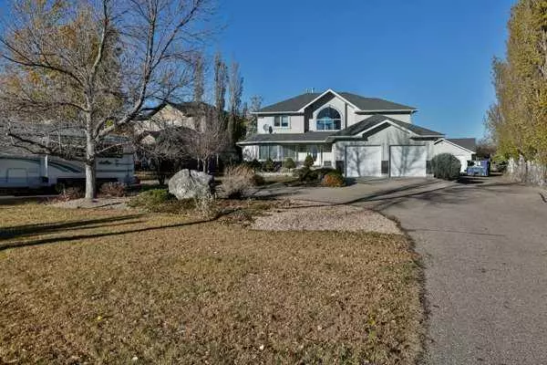 3019 48th AVE South, Lethbridge, AB T1K7B3