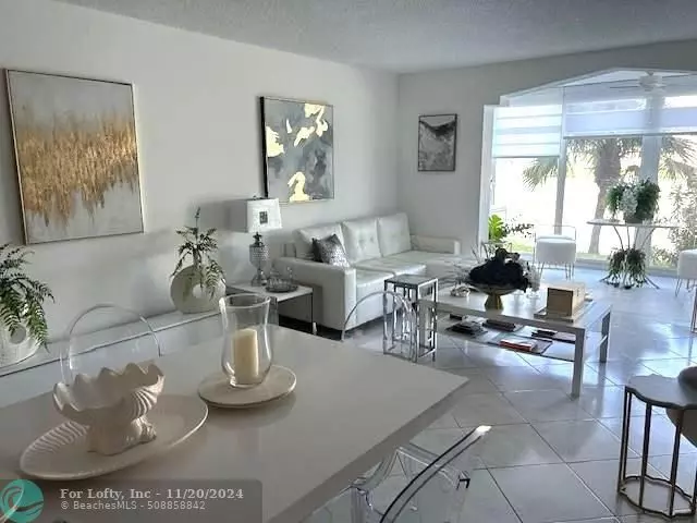 1025 SE 4th Ave  #106, Dania Beach, FL 33004