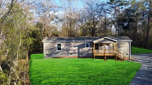 167 Loganberry Ln, Hayesville, NC 28904