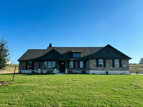 61 Yosemite Trail, Valley View, TX 76272