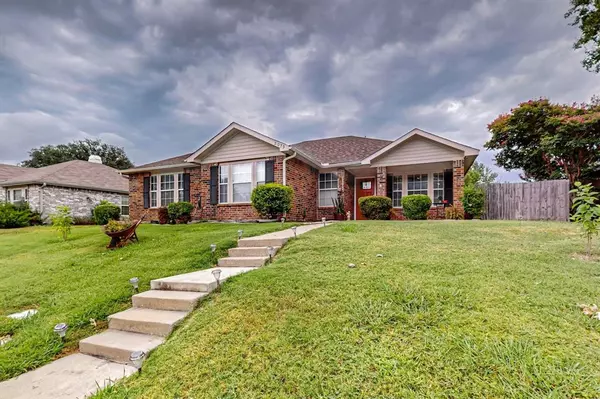 Lewisville, TX 75067,2079 Briarcliff Road