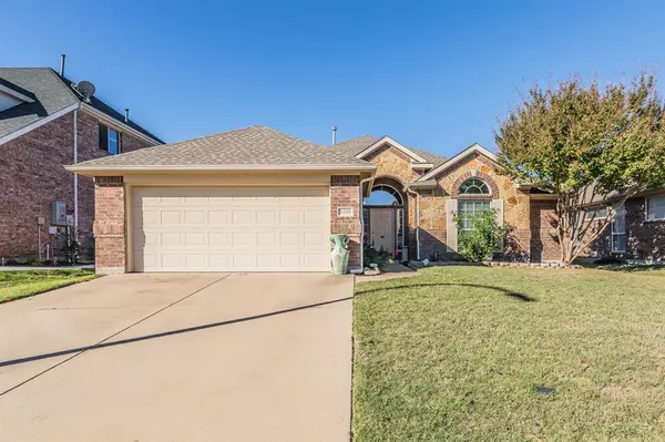 7429 Durness Drive, Fort Worth, TX 76179