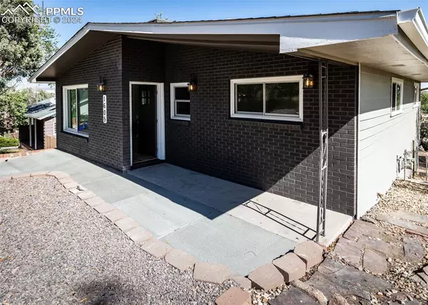 Colorado Springs, CO 80905,1605 Navajo CIR