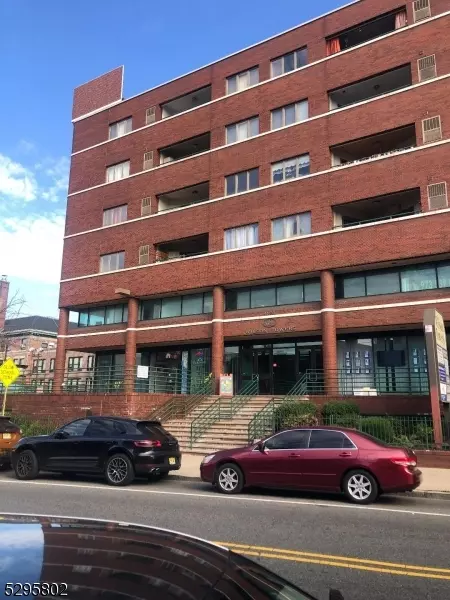 41-51 Wilson Ave #B6, Newark City, NJ 07105