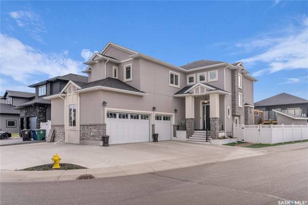 702 Bolstad TURN, Saskatoon, SK S7W 0Y2