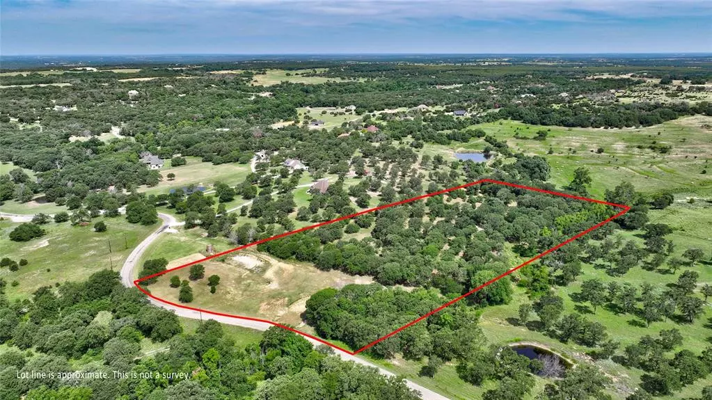 193 Clearwater Drive, Poolville, TX 76487