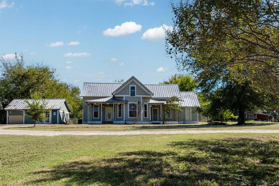 219 City Lake Road, Mabank, TX 75147