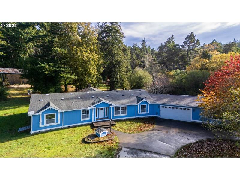 49263 HIGHWAY 101, Bandon, OR 97411