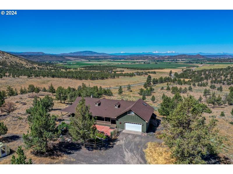 8883 NE MEADOW RIDGE RD, Prineville, OR 97754