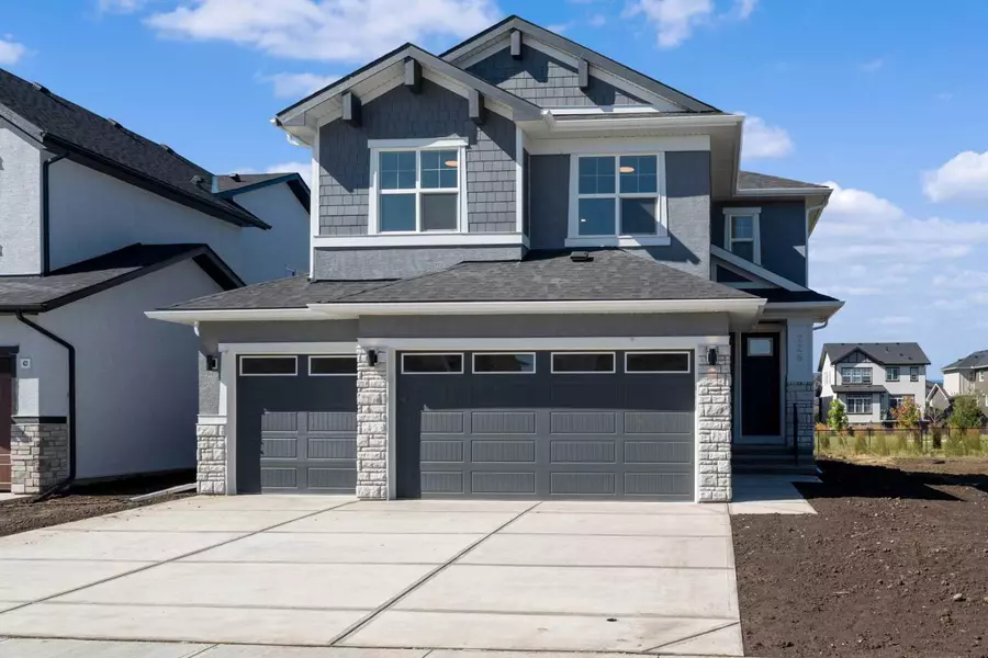 226 Kinniburgh LOOP, Chestermere, AB T1X2S7