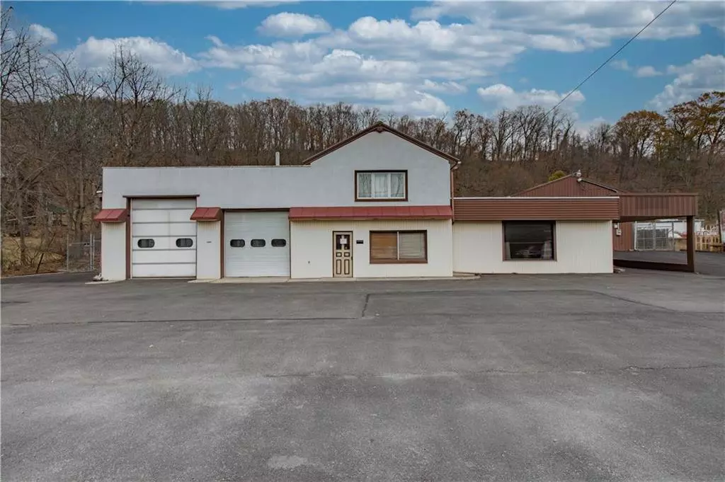 Lehigh Township, PA 18088,272 Riverview Drive