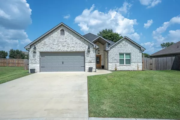 Canton, TX 75103,1003 Meadowlake