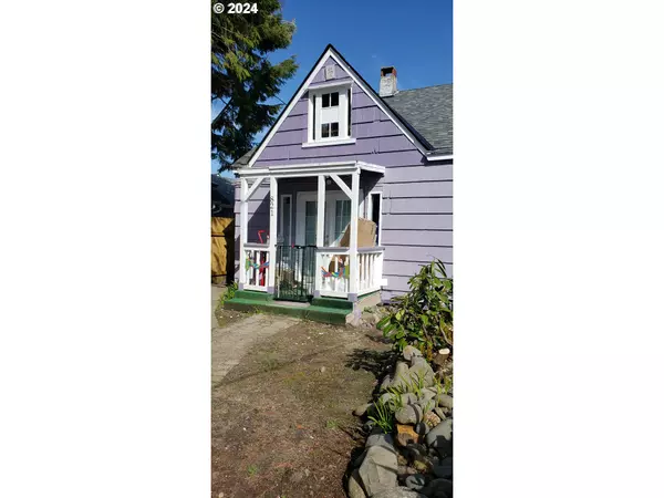 Seaside, OR 97138,821 831 S COLUMBIA ST