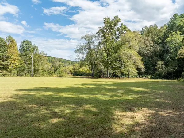 Ellijay, GA 30540,1295 Stillwell Road