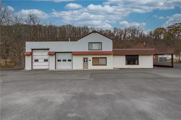 272 Riverview Drive, Lehigh Township, PA 18088