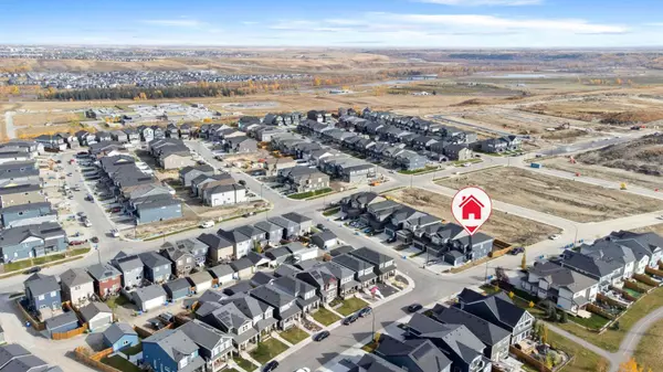 Calgary, AB T2X4R6,105 Legacy Glen CIR Southeast