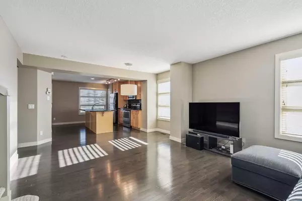 Calgary, AB T3H 0H9,333 Aspen Hills Villas Southwest