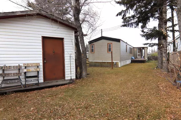 Penhold, AB T4M 1R0,4000 Minto ST #30