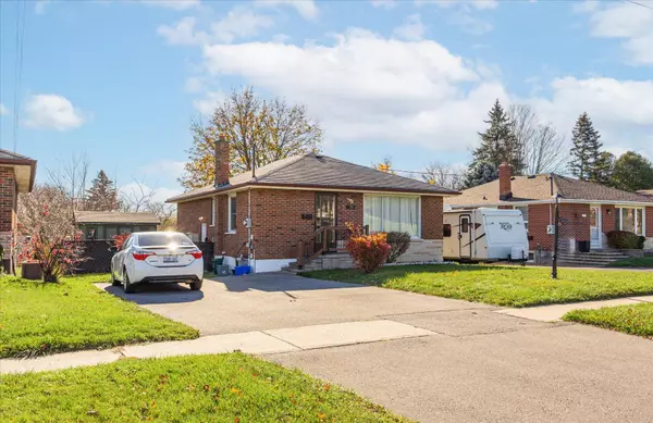 Oshawa, ON L1G 2X2,371 Rossland RD E