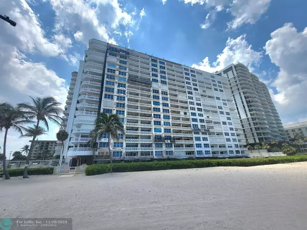 Pompano Beach, FL 33062,1012 N Ocean Blvd  #1006