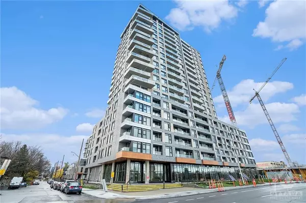 Carlington - Central Park, ON K1Z 7L5,1354 CARLING AVE #1809