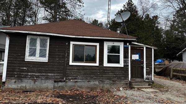 1004 Fern RD, Gravenhurst, ON P0E 1G0