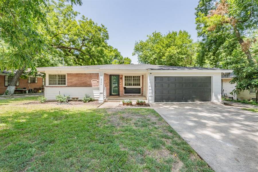 2535 Santa Cruz Drive, Dallas, TX 75227