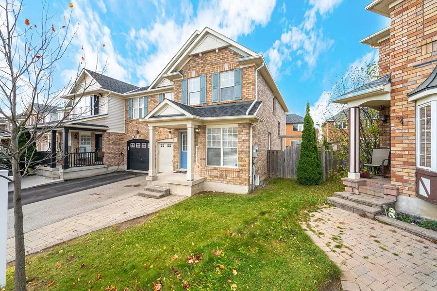 832 Shepherd PL, Milton, ON L6T 6L8