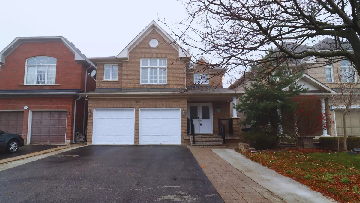 Brampton, ON L7A 3B7,162 Cadillac CRES #Upper