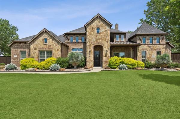 104 Shoreside Trail, Waxahachie, TX 75165