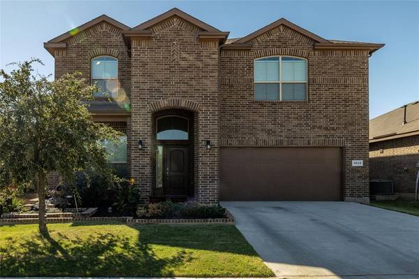 1032 Blooming Prairie Trail, Fort Worth, TX 76177