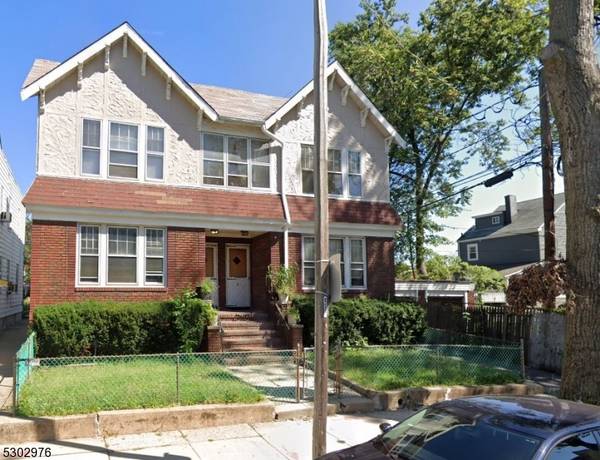 10 Mckay Ave, East Orange City, NJ 07018