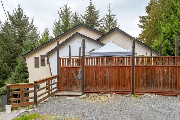 Colwood, BC V9C 3R5,3231 Hawkeswood Pl