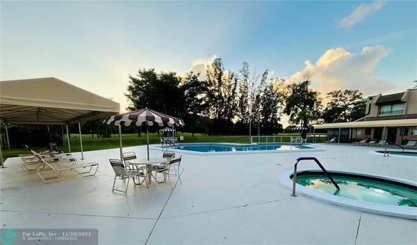 8050 W Mcnab Rd  #210, Tamarac, FL 33321