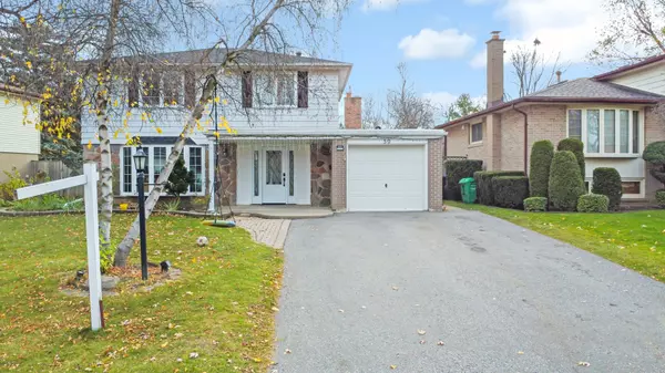 Brampton, ON L6W 1G9,59 Roberts CRES