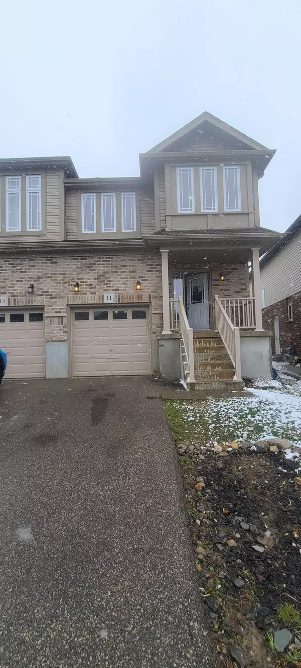 Guelph, ON N1G 0A8,11 Mccann ST #Upper