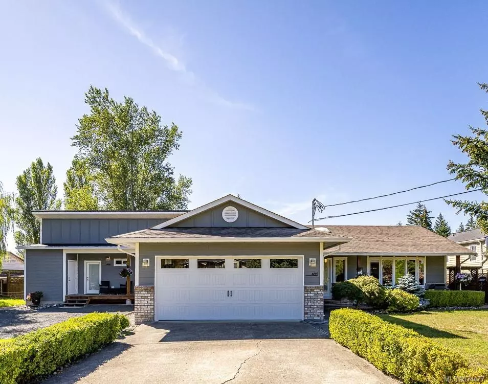 Qualicum Beach, BC V9K 2A4,489 Warder Cres