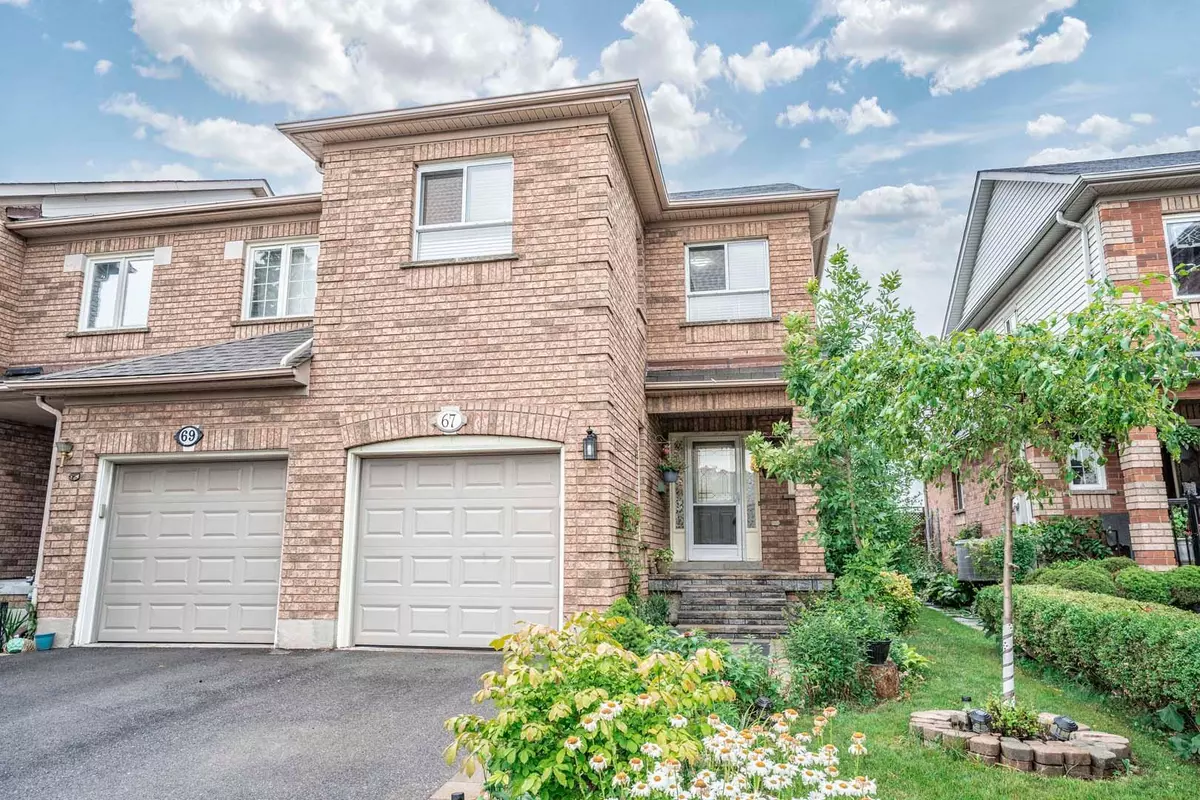 Brampton, ON L6V 4L5,67 Quarry Edge DR