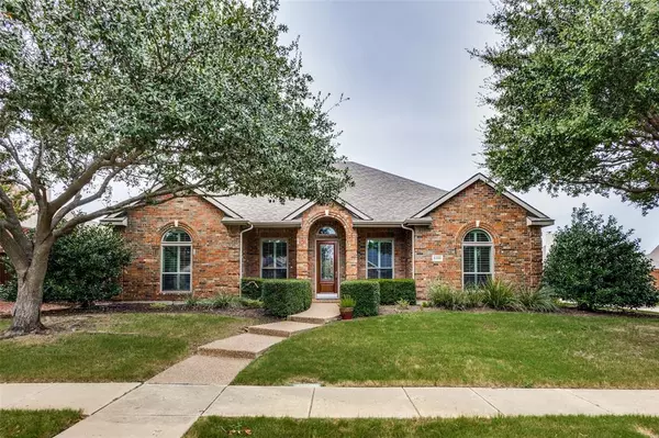 2208 Barret Drive, Frisco, TX 75033