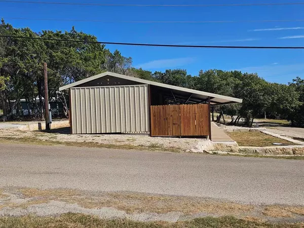 Clifton, TX 76634,188 County Road 1765