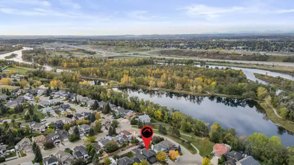 Calgary, AB T2C 3Y9,61 Riverside CIR Southeast