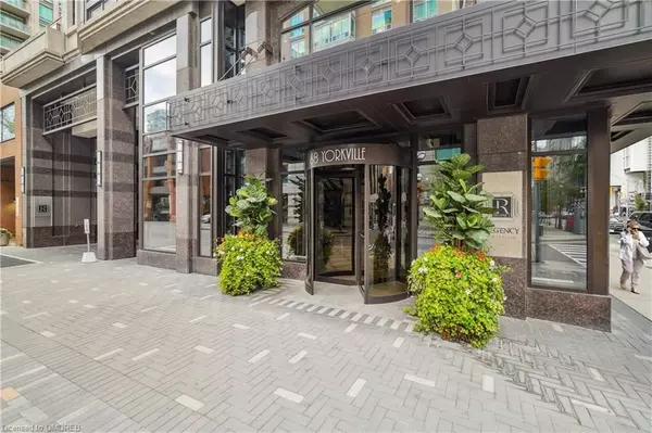 Toronto C02, ON M5R 3V7,68 YORKVILLE AVE #304