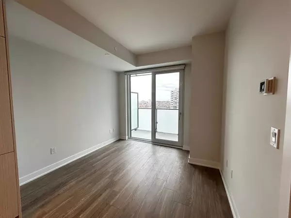 Mississauga, ON L5B 3M8,4130 Parkside Village DR #1103