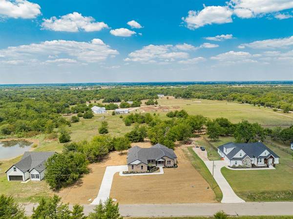 646 County Road 4109, Greenville, TX 75401