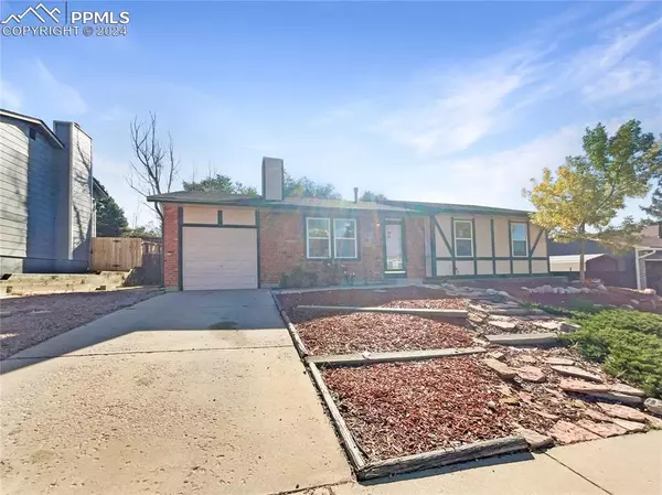 6533 Noble ST, Colorado Springs, CO 80915